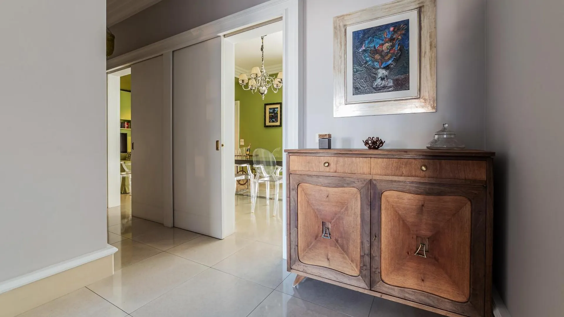 Home Tawn Luxury Apartment 바리