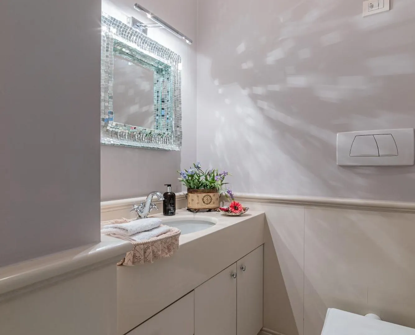 Home Tawn Luxury Apartment Bari