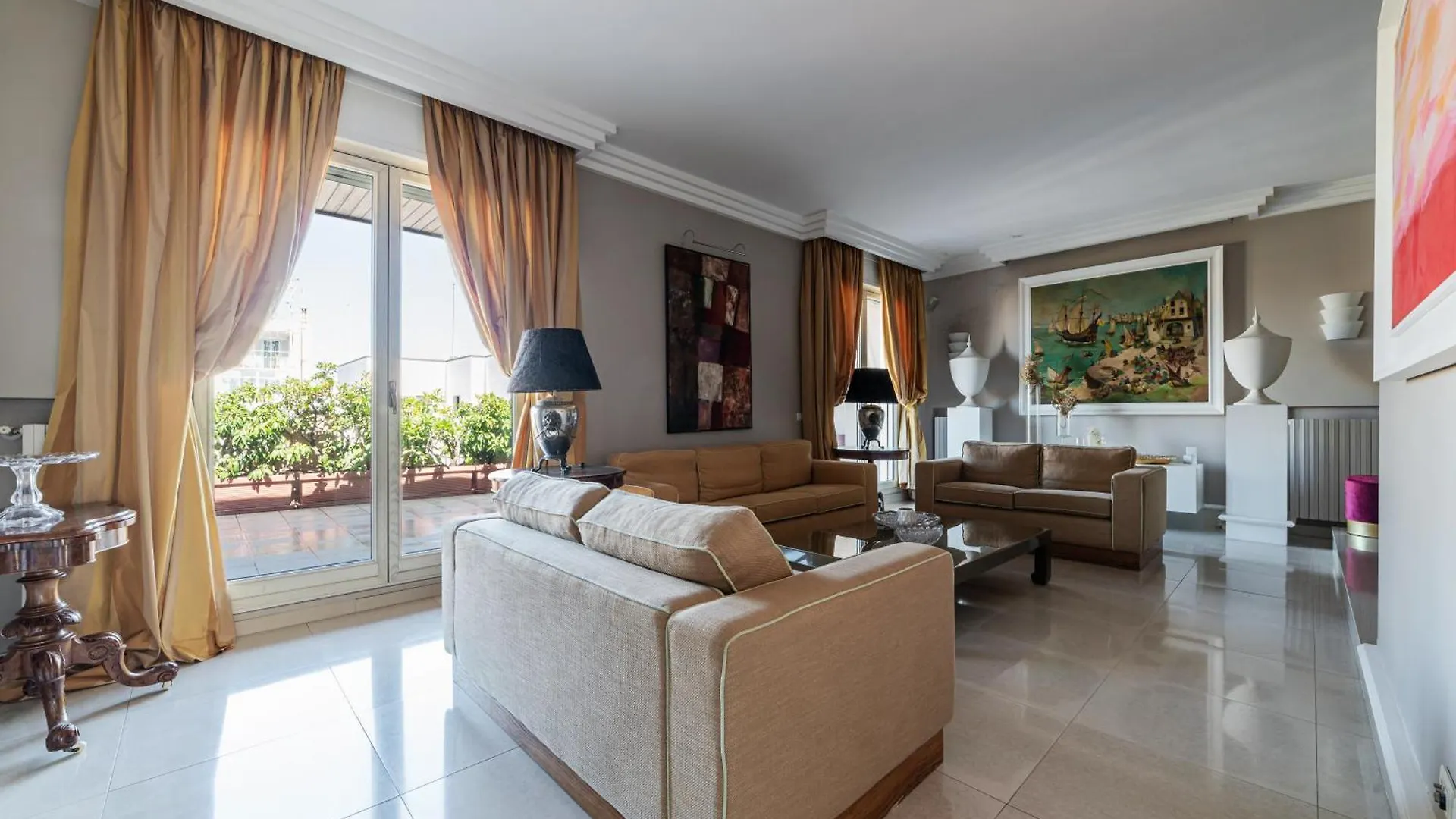 Home Tawn Luxury Apartment 바리