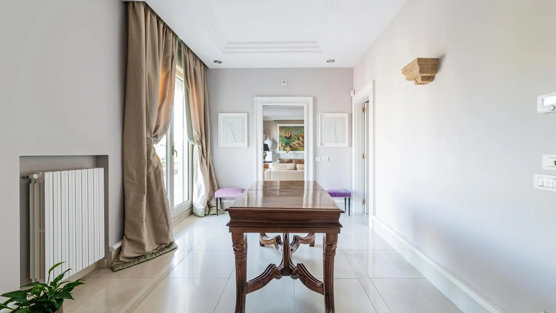 Home Tawn Luxury Apartment Bari Itália